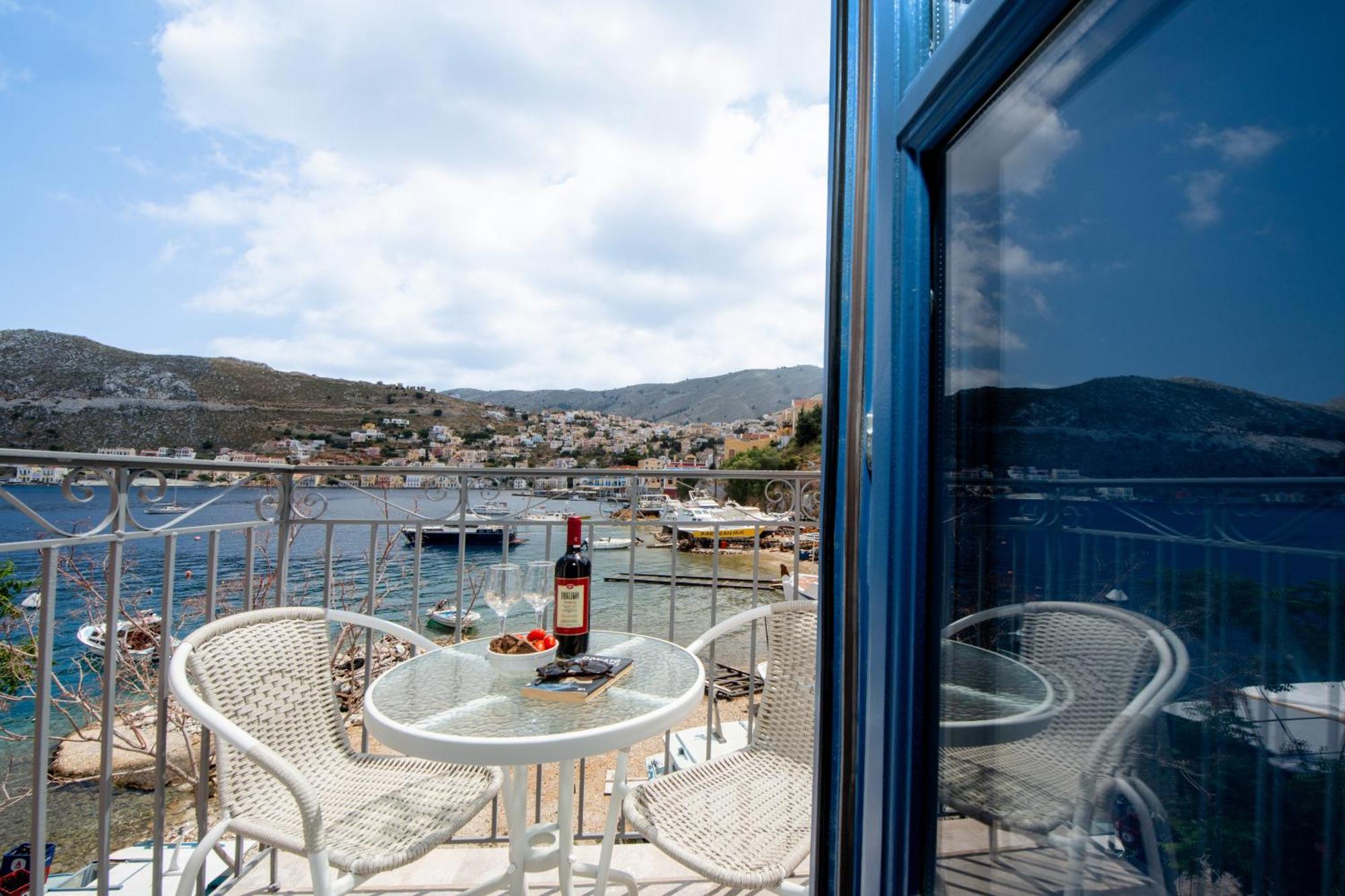 Porto Harani Seaside Apartments Symi Exteriér fotografie